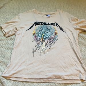 Metallica Graphic Tee